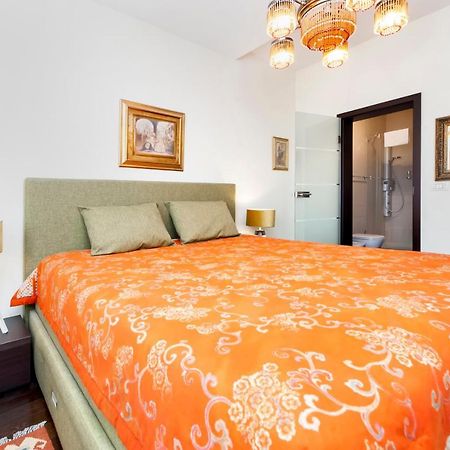 Apartment Mia Rovinj Bagian luar foto